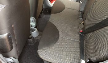 Toyota Aygo 2011 full