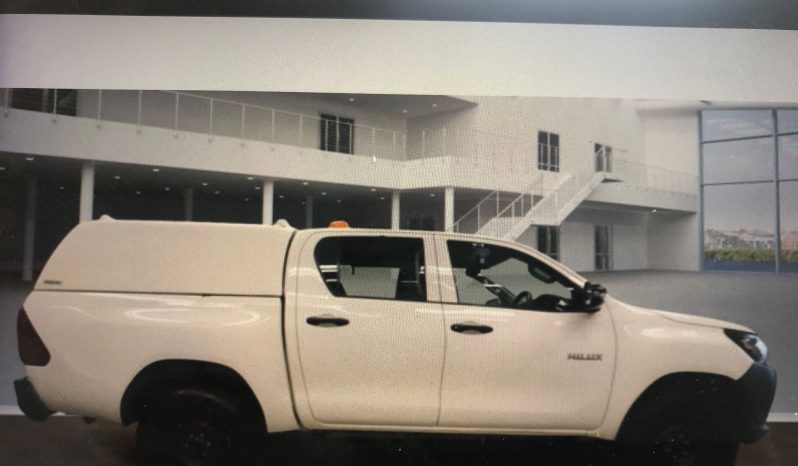 Toyota Hilux 2020 full