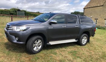 Toyota Hilux 2019 full