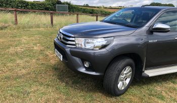 Toyota Hilux 2019 full