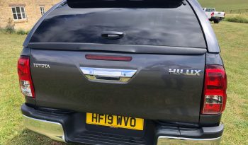Toyota Hilux 2019 full