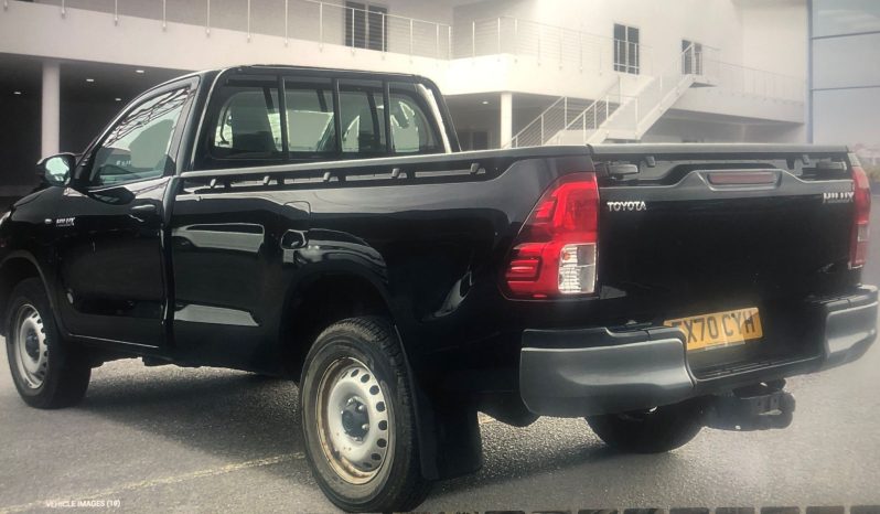 Toyota Hilux 2020 full