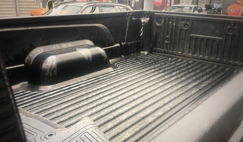 Toyota Hilux 2020 full