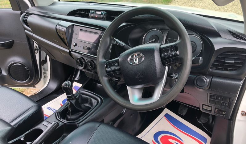 Toyota Hilux 2020 full