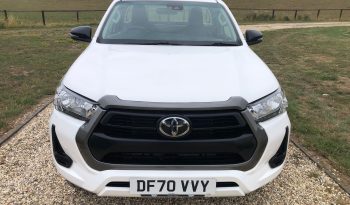 Toyota Hilux 2020 full