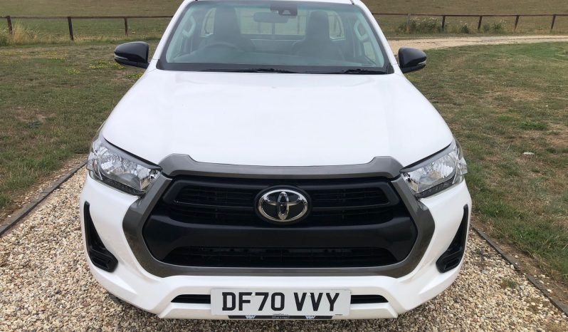 Toyota Hilux 2020 full