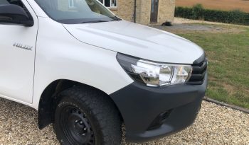 Toyota Hilux 2020 full