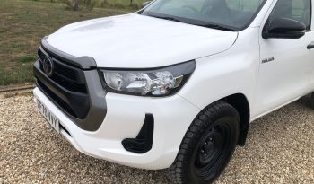 Toyota Hilux 2020 full