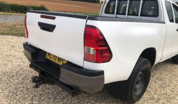 Toyota Hilux 2020 full