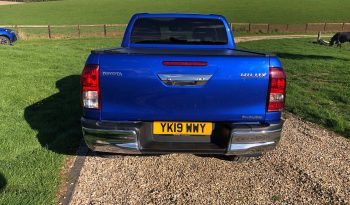 Toyota Hilux 2019 full