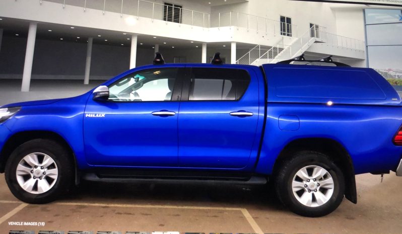 Toyota Hilux 2020 full