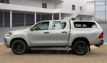 Toyota Hilux 2022 full