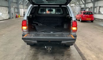 Toyota Hilux 2022 full