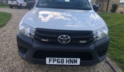 
										Toyota Hilux 2018 full									