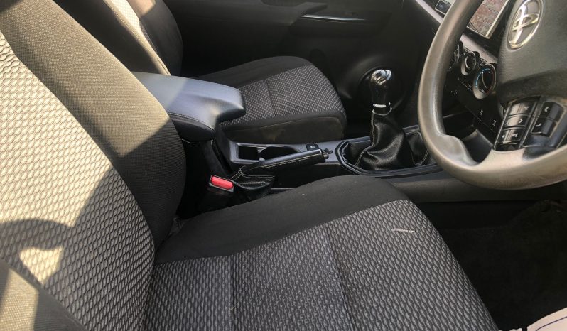 
								Toyota Hilux Single Cab 2019 full									