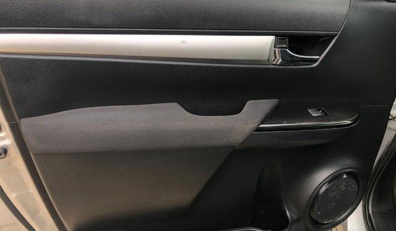 
								Toyota Hilux Double Cab Icon 2021 full									