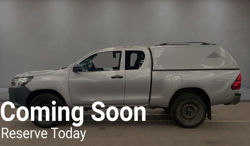 
								Toyota Hilux Extra Cab 2019 full									
