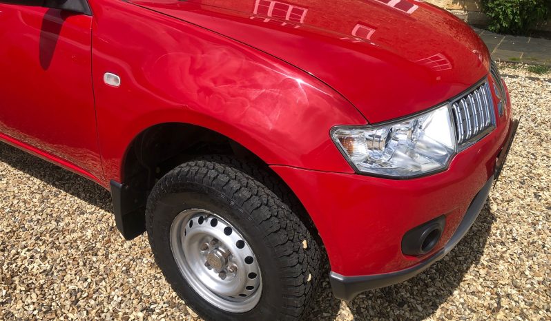 
								Mitsubishi 4 Work Double Cab 2013 full									