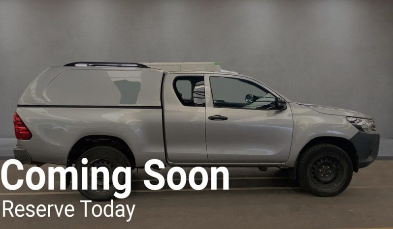 
								Toyota Hilux Extra Cab 2019 full									