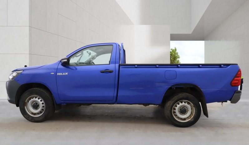 
								Toyota Hilux Single Cab 2018 full									
