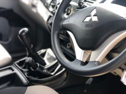 
										Mitsubishi 4 Work Double Cab 2013 full									