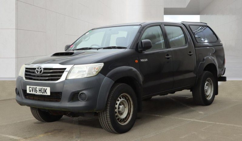
								Toyota Hilux Double Cab 2016 full									