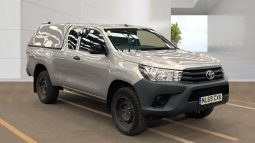 
										Toyota Hilux Extra Cab 2019 full									