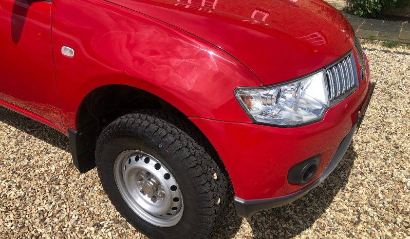 
								Mitsubishi 4 Work Double Cab 2013 full									