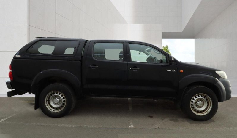 
								Toyota Hilux Double Cab 2016 full									