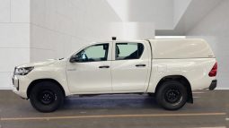 
										Toyota Hilux Active Double Cab 2022 full									