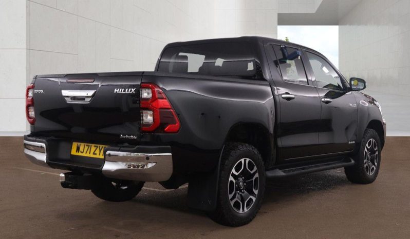
								Toyota Hilux 2.8 Litre Invincible 2021 full									