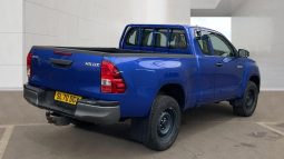 
										Toyota Hilux Extra Cab 2020 full									