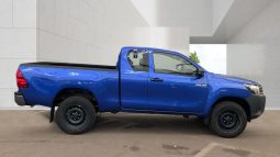 
										Toyota Hilux Extra Cab 2020 full									