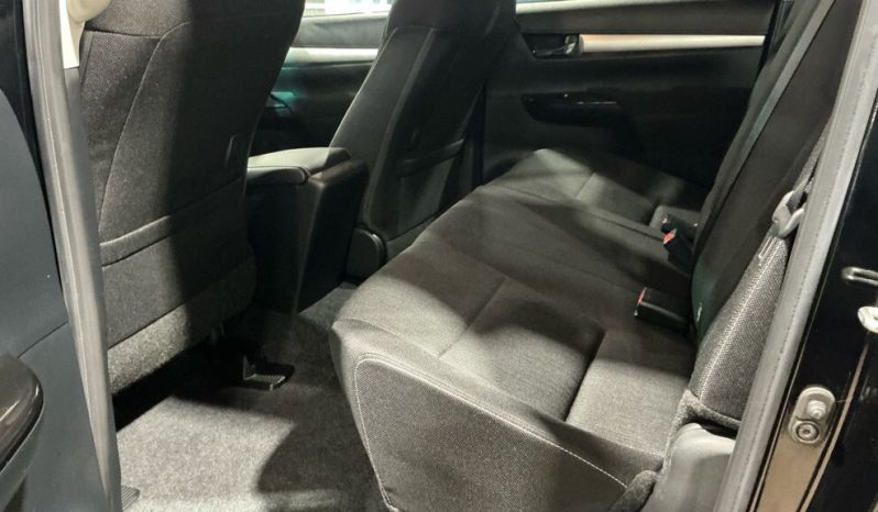 
								Toyota Hilux 2.8 Litre Invincible 2021 full									