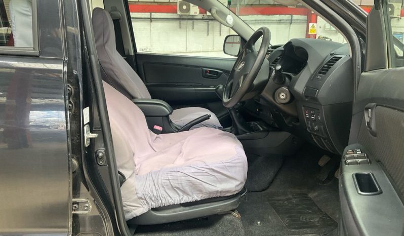 
								Toyota Hilux Double Cab 2014 full									