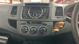
										Toyota Hilux Double Cab 2014 full									