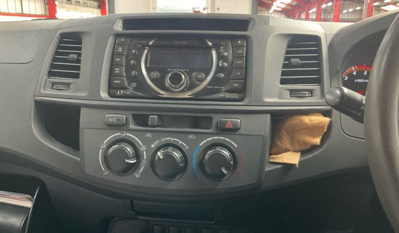 
								Toyota Hilux Double Cab 2014 full									