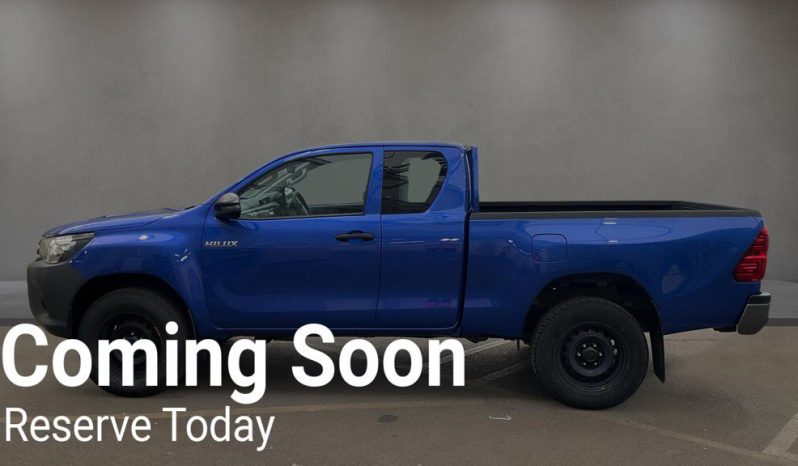 
								Toyota Hilux Extra Cab 2020 full									