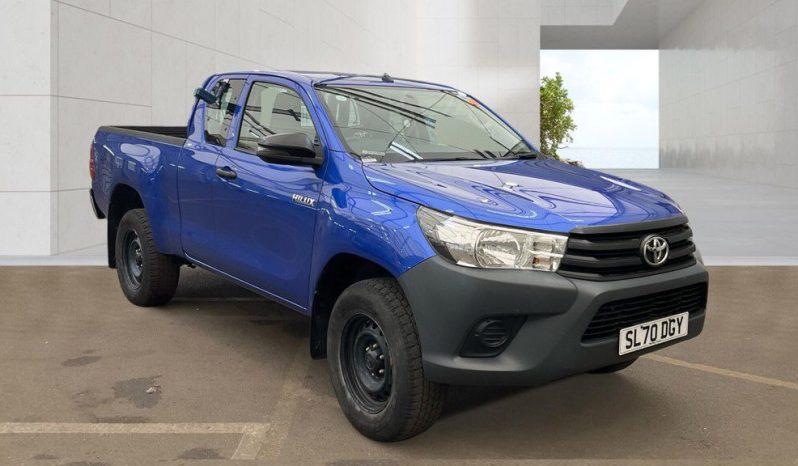 
								Toyota Hilux Extra Cab 2020 full									