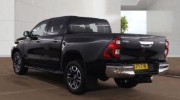 
										Toyota Hilux 2.8 Litre Invincible 2021 full									