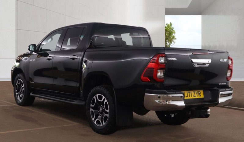 
								Toyota Hilux 2.8 Litre Invincible 2021 full									