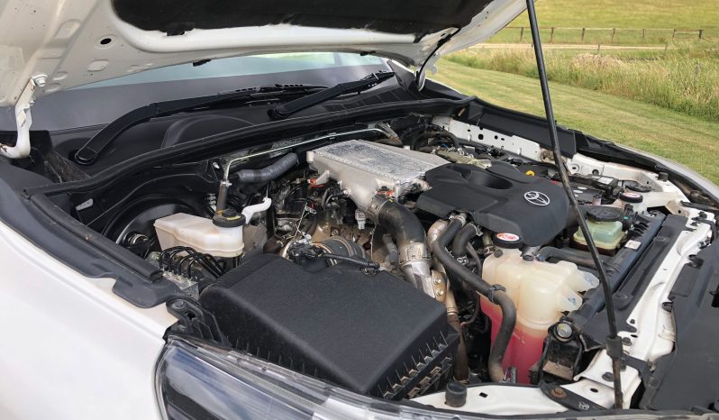 
								Toyota Hilux Extra Cab 2020 full									