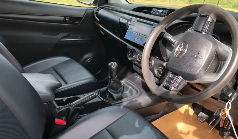 
								Toyota Hilux Extra Cab 2020 full									