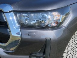 
										Toyota Hilux Icon Double Cab 2022 full									