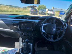 
										Toyota Hilux Icon Double Cab 2022 full									