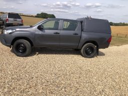 
										Toyota Hilux Double Cab 2019 full									