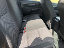 
										Toyota Hilux Double Cab 2019 full									