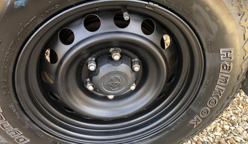 
								Toyota Hilux Double Cab 2019 full									