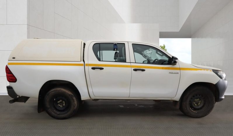 
								Toyota Hilux Active Double Cab 2020 full									