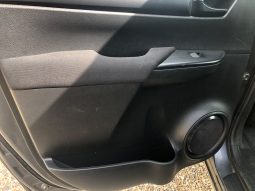 
										Toyota Hilux Double Cab 2019 full									